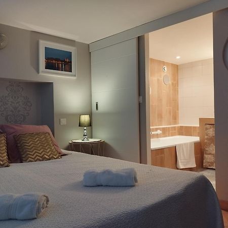 Hotel Entre vignes et dentelles à Courthézon Extérieur photo